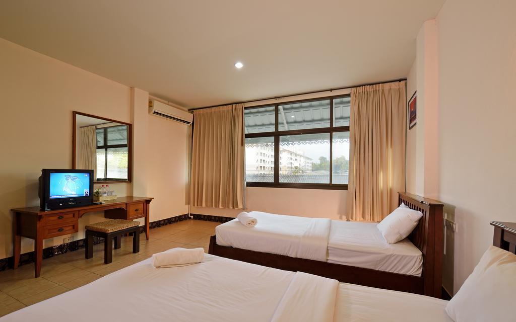Krabi Grand Place Hotel Exterior foto